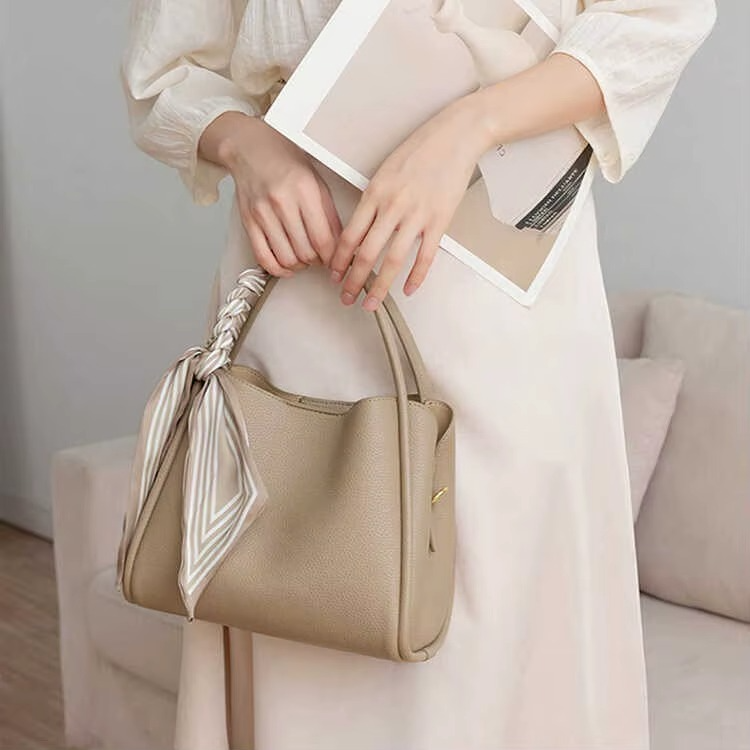 Luxury Leather Bucket Crossbody Handbag for Women