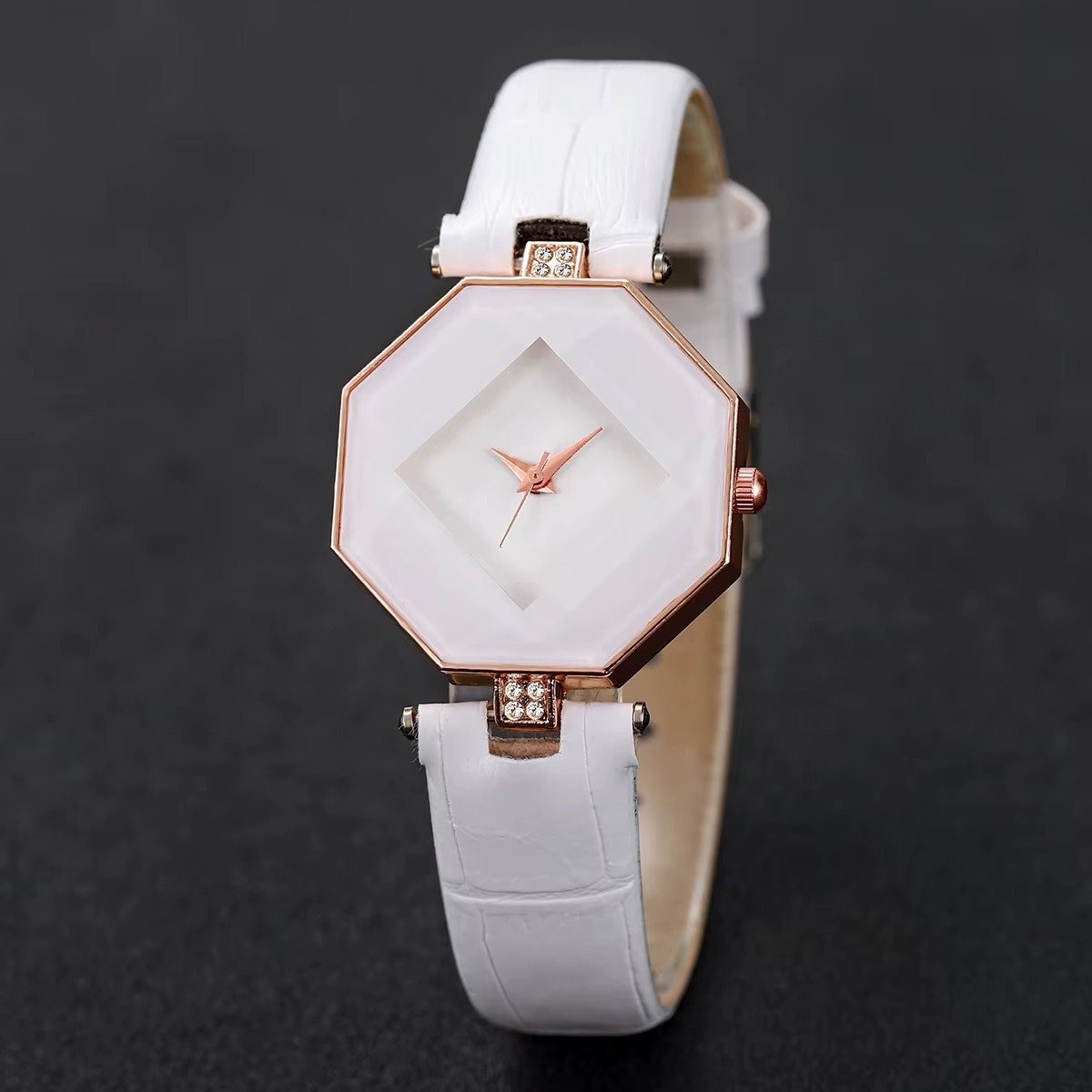 Women’s Fashion Leather Quartz Watch & Bracelet Set (2PCS)